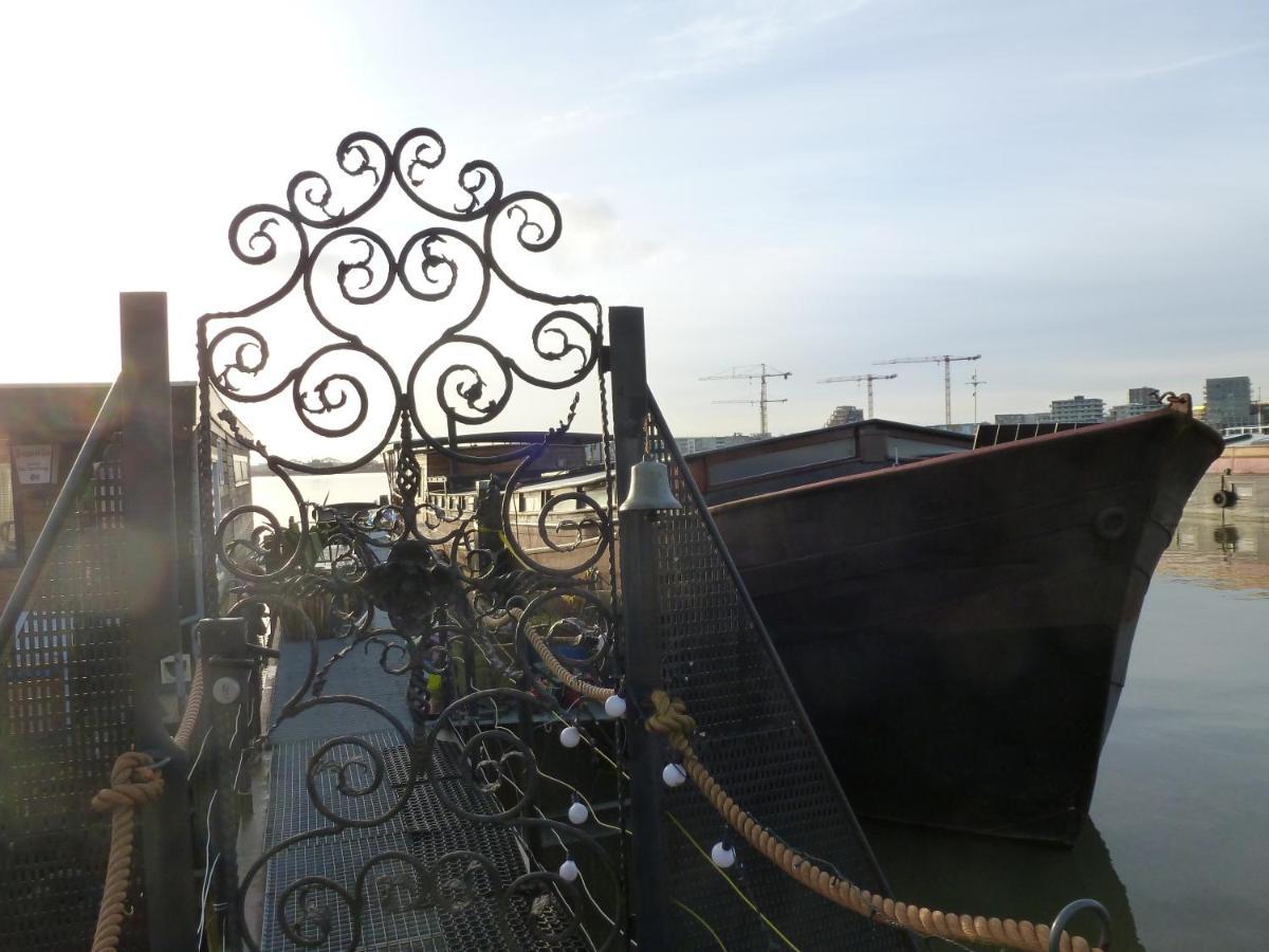 Bed In Boat Amsterdam Bed & Breakfast Ngoại thất bức ảnh