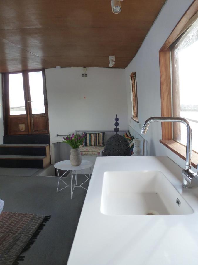 Bed In Boat Amsterdam Bed & Breakfast Ngoại thất bức ảnh