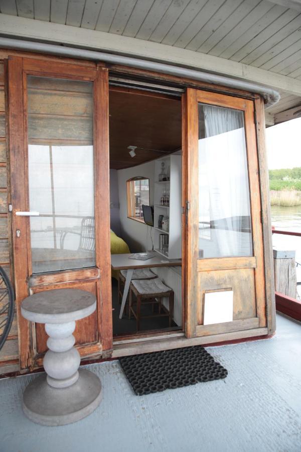 Bed In Boat Amsterdam Bed & Breakfast Ngoại thất bức ảnh